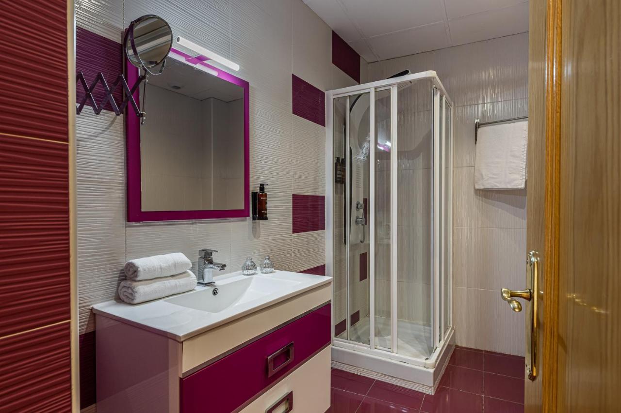 Waou Apartamentos En Sol Deluxe 1 Мадрид Екстер'єр фото